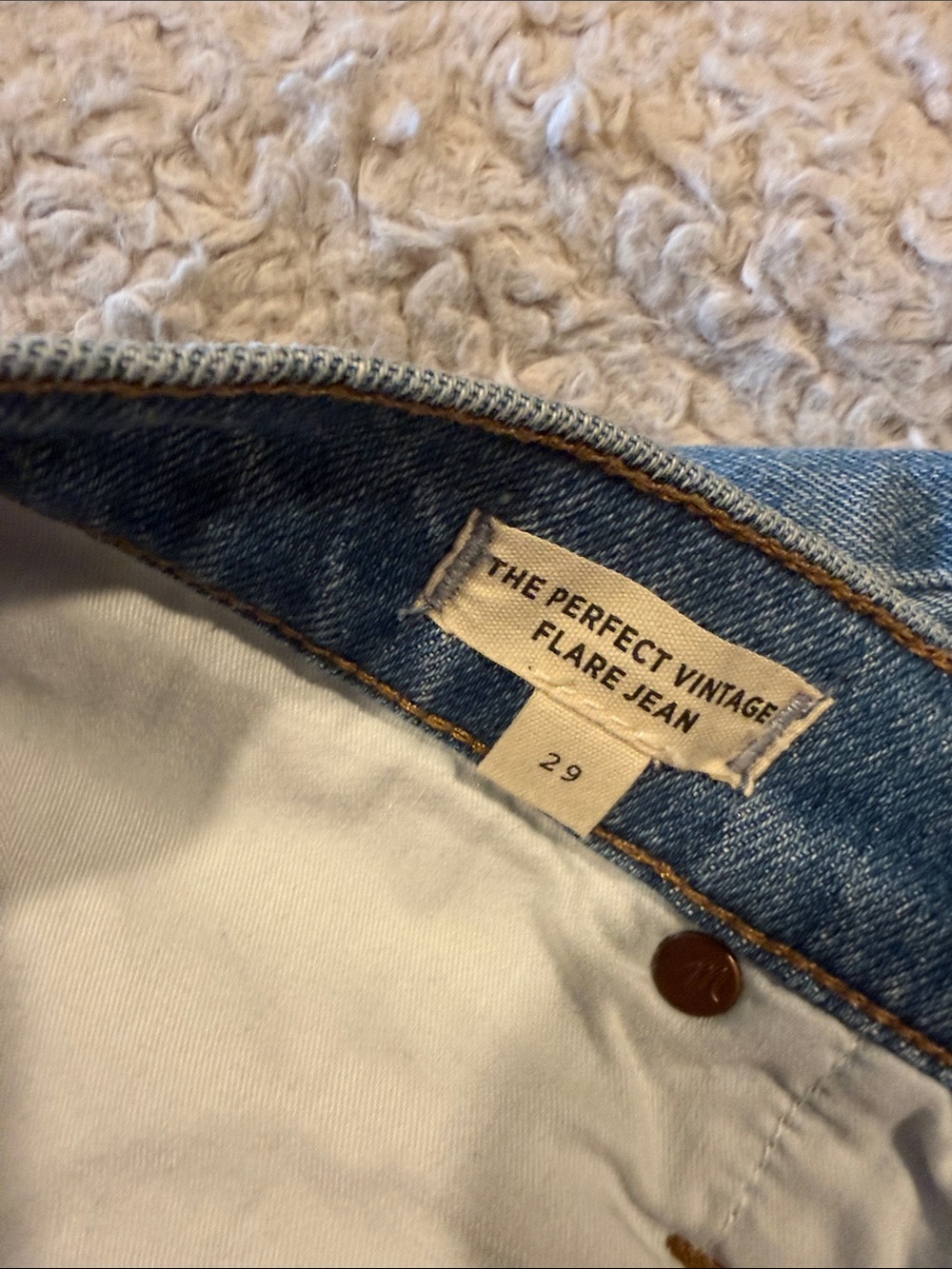 Madewell Perfect Vintage Flare Jeans for Women - Picture 4 of 5
